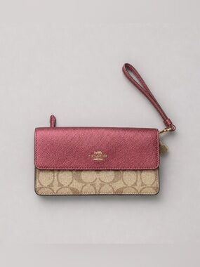 Coach Metallic Pink Leather & Tan Signature Wristlet